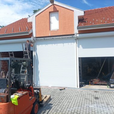Garažna rolo vrata sa termoizolacijom Rakovica