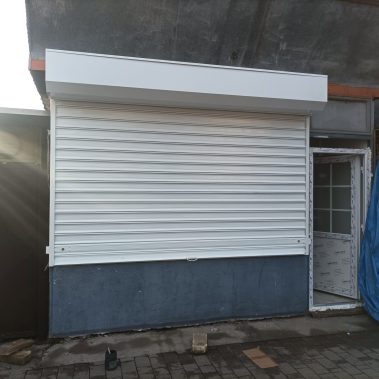 Aluminijumska rolo vrata sa senzorom protiv padanja Obrenovac
